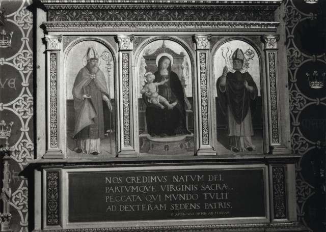 Anonimo — Lanzani Bernardino - sec. XV/ XVI - Madonna con Bambino in trono; Sant'Agostino; Sant'Ambrogio — particolare, parte inferiore